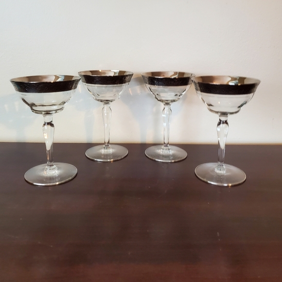 Glastonbury-Lotus Platinum Champagne/Sherbet 5 3/4" Glasses Vtg Glows ~ Set Of 4 - Picture 2 of 12
